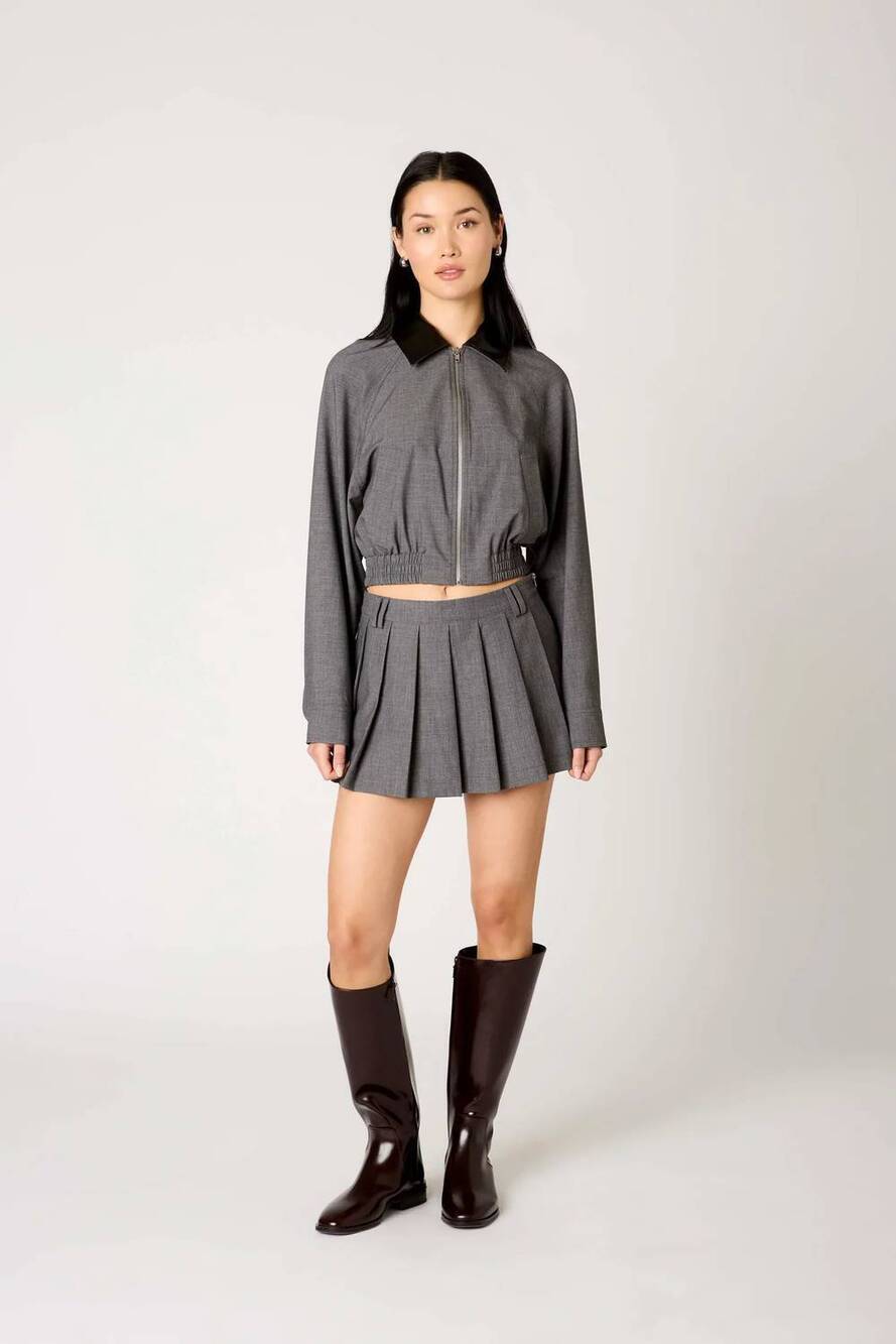 NEW NIA fennel pleated skort in charcoal